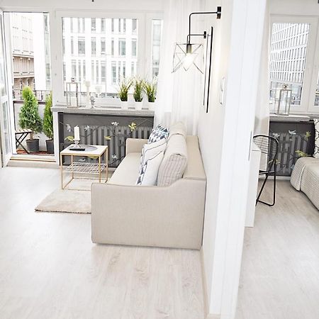 Golden View Apartment วอร์ซอ ภายนอก รูปภาพ